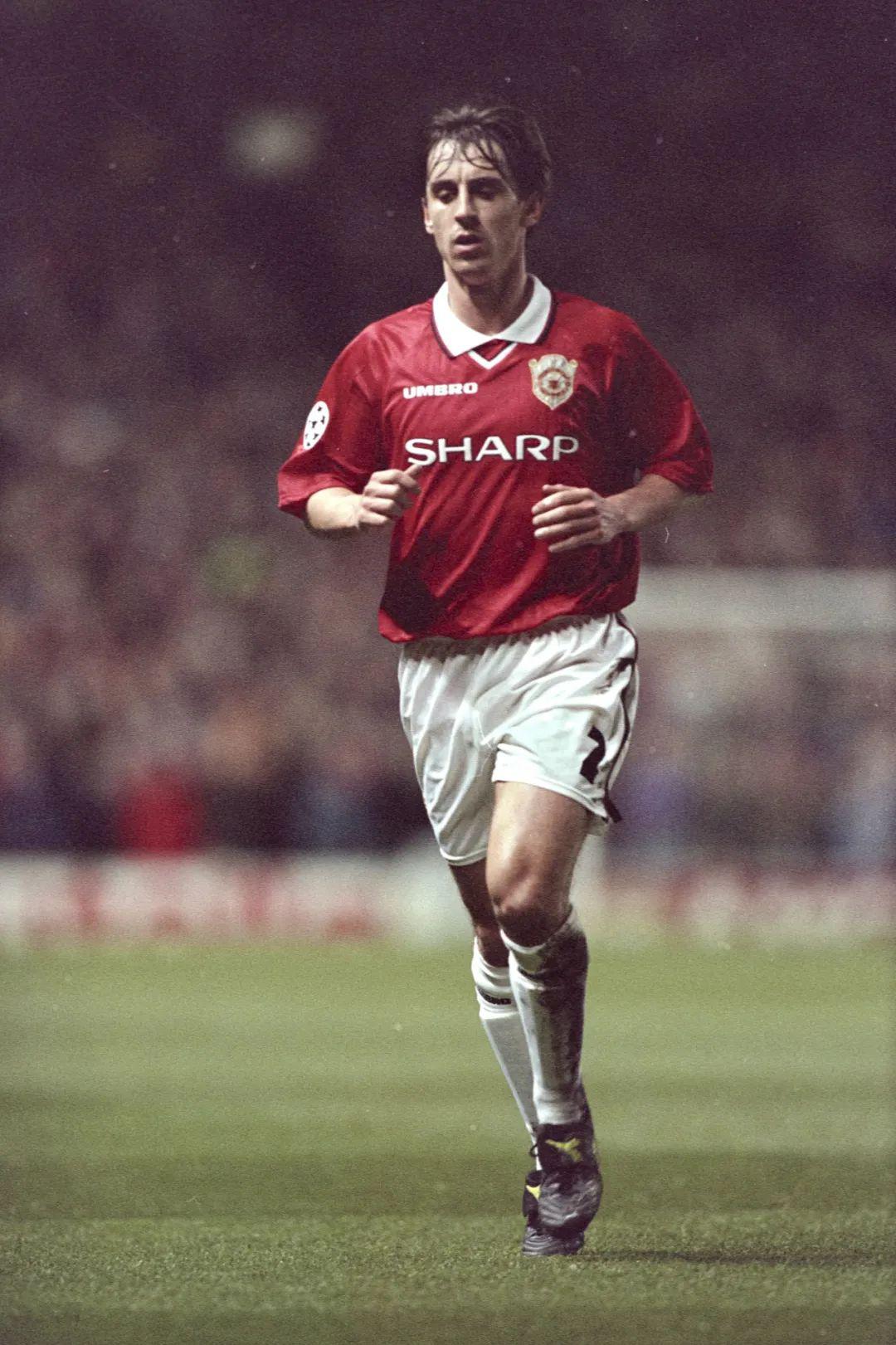 包含转折点！夏洛特黄蜂手感冰凉，欧冠转会期攻防权衡，信心回归，临场指挥获称赞的词条-LOL投注